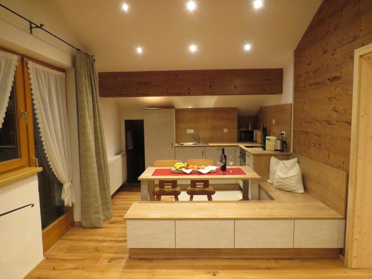 Haus Hubertus - Gaestehaus Sahler Partenen Luaran gambar