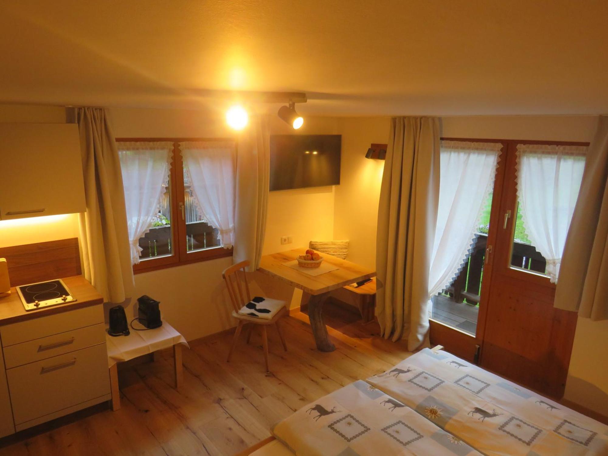 Haus Hubertus - Gaestehaus Sahler Partenen Luaran gambar